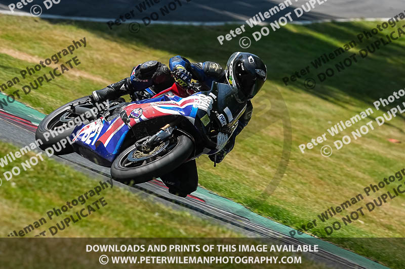 cadwell park;cadwell park photographs;cadwell trackday photographs;enduro digital images;event digital images;eventdigitalimages;peter wileman photography;racing digital images;trackday digital images;trackday photos